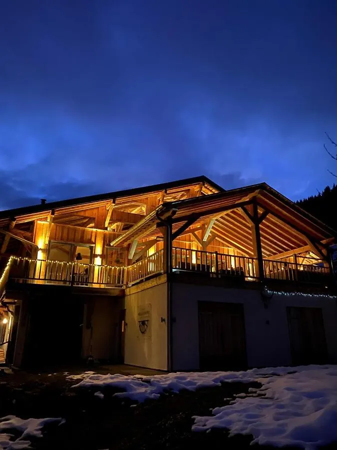 Chalé Luxury Chalet, Stunning Views With Hot Tub & Sauna La Cote d'Arbroz